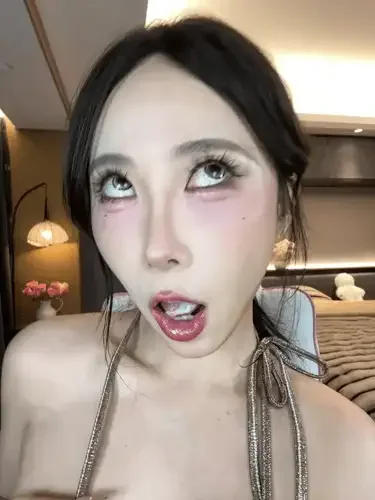 淫女TV二《真人视频版》 封面
